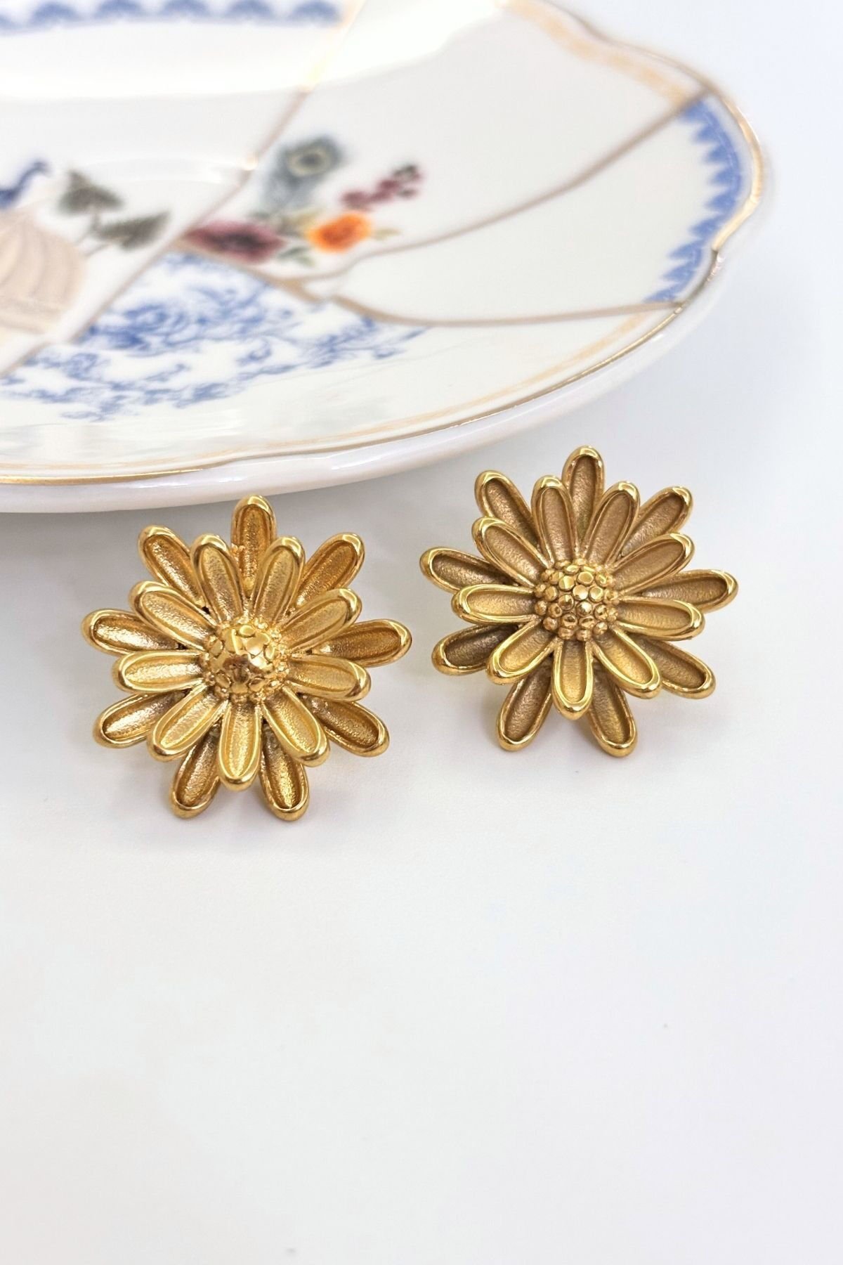 Daisy No:1 Çelik Küpe