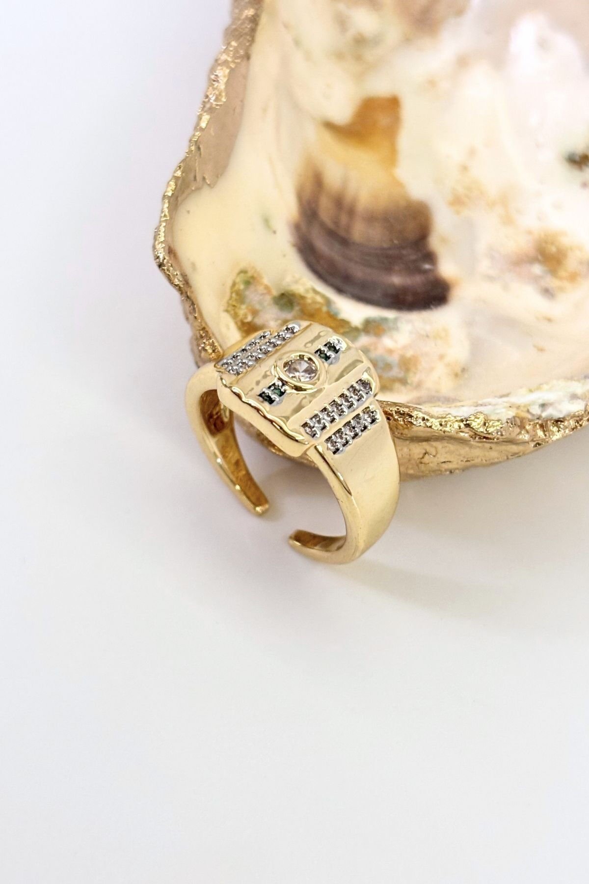 Verta No:1 Altın Kaplama Yüzük