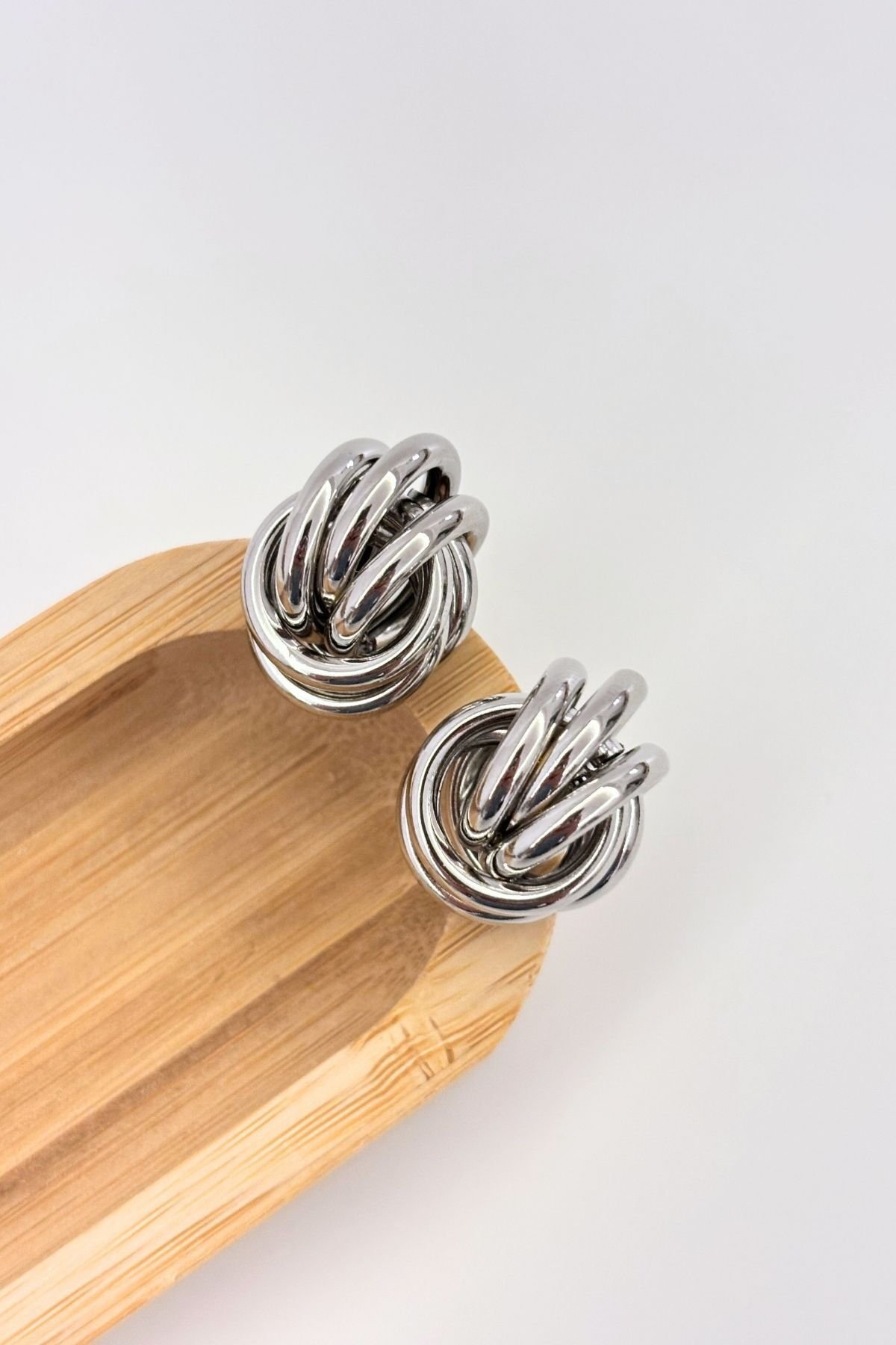 Virella No:2 Çelik Küpe