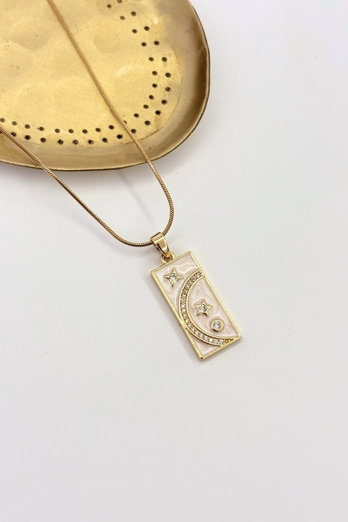 Celestia  No:1 Çelik Kolye