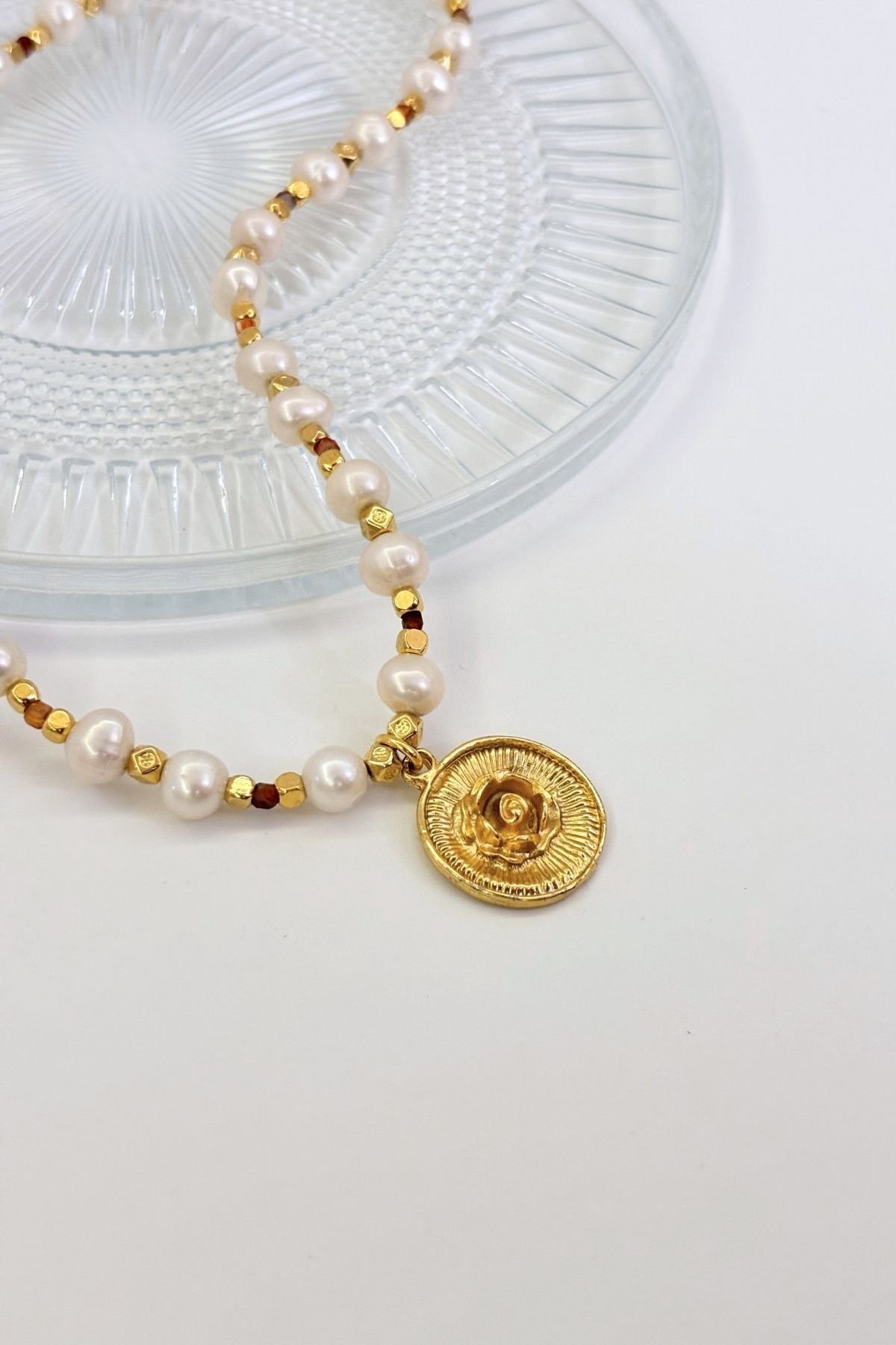 Roselle Pearl No:1 Altın Kaplama Kolye
