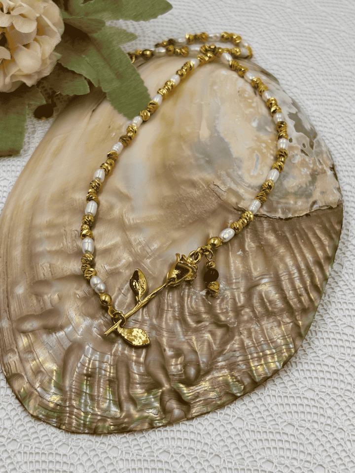 Rose of Tides. No:1 Altın Kaplama Kolye