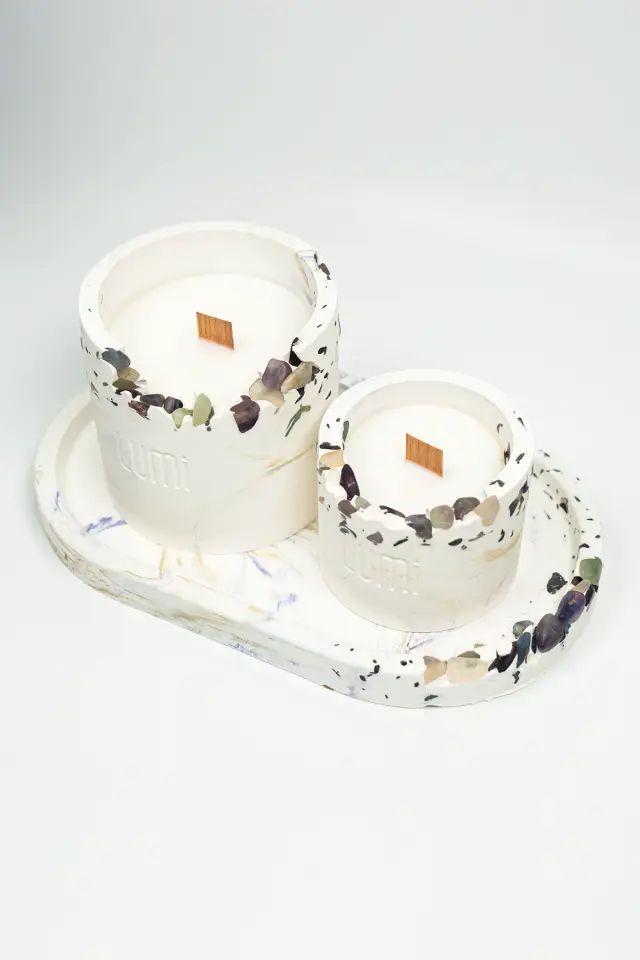 Lumi Aura – %100 Soya Wax Vegan Beton Mum (Florit)