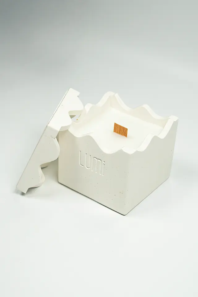 Lumi Pure – %100 Soya Wax Vegan Beton Mum (Beyaz Zigzag)