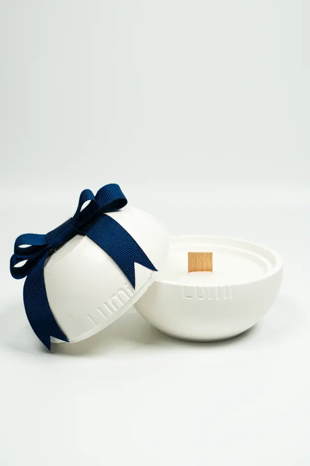 Lumi Frost – %100 Soya Wax Vegan Beton Mum (Beyaz Küre)